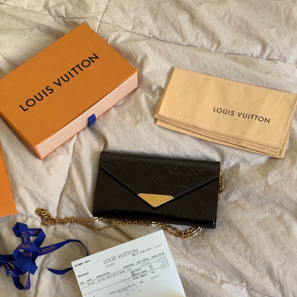 Louis Vuitton Vernis Mira Clutch